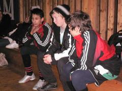 ...eller snackade för att hålla sig vaken...