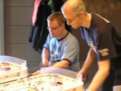 Lennart (står) Peter vilar ryggen