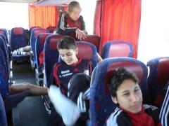 Livat i bussen (och mycket tjat om bälten...)