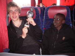 Edwin och Sigge med BP3s fjärdeprisbuckla