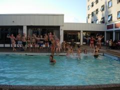 Några tjuvstartade...