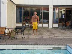 Thomas laddar för...