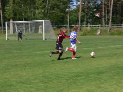 Vår nye högerytter: Seb, som inte spelat ute sedan Beppeligan - och han var nära att göra mål!