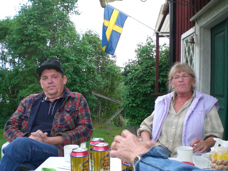 Björn o Maj fikapaus.JPG