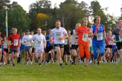 Foto: Eddie Granlund. Fredrik Uhrbom har precis gått ut på första sträckan i mixedklassen.