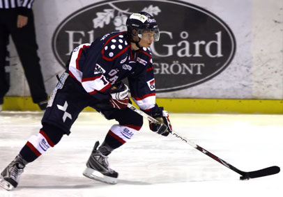 Bild: Kämparnas kämpe - Simon Hansson, spelaren som ALDRIG ger upp.