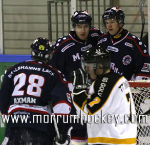 Bild: Mål 1-2 genom Keegan Danserau assisterad av Andy Contois och Jens Mattson