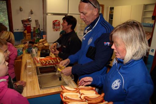 Full fart i cafét.JPG