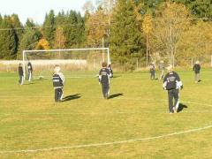 Lite fotbollsträning i solskenet