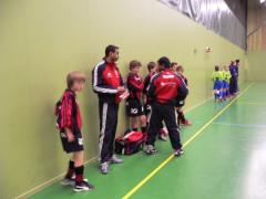 Micke och Joel leder laget