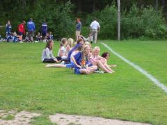 ...och lagom till matchen anlände resten av Moralaget - med nyskrivna hejaramsor och sånger!